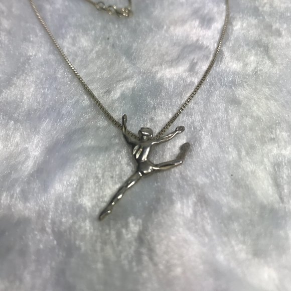Tiny Dancer Gymnast SS pendant & Chain - Picture 1 of 9